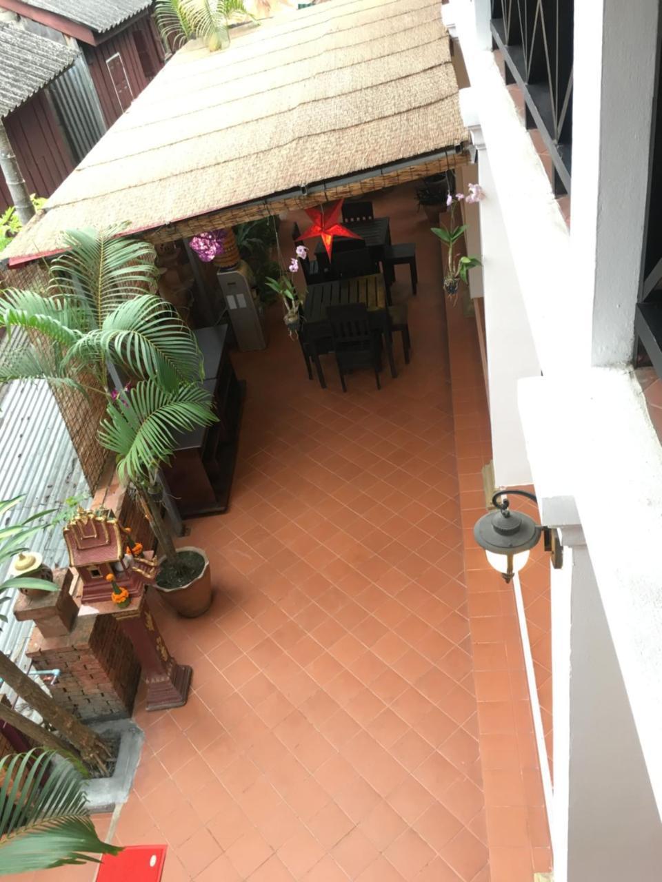לואנג פרבאנג Dear Villa House מראה חיצוני תמונה