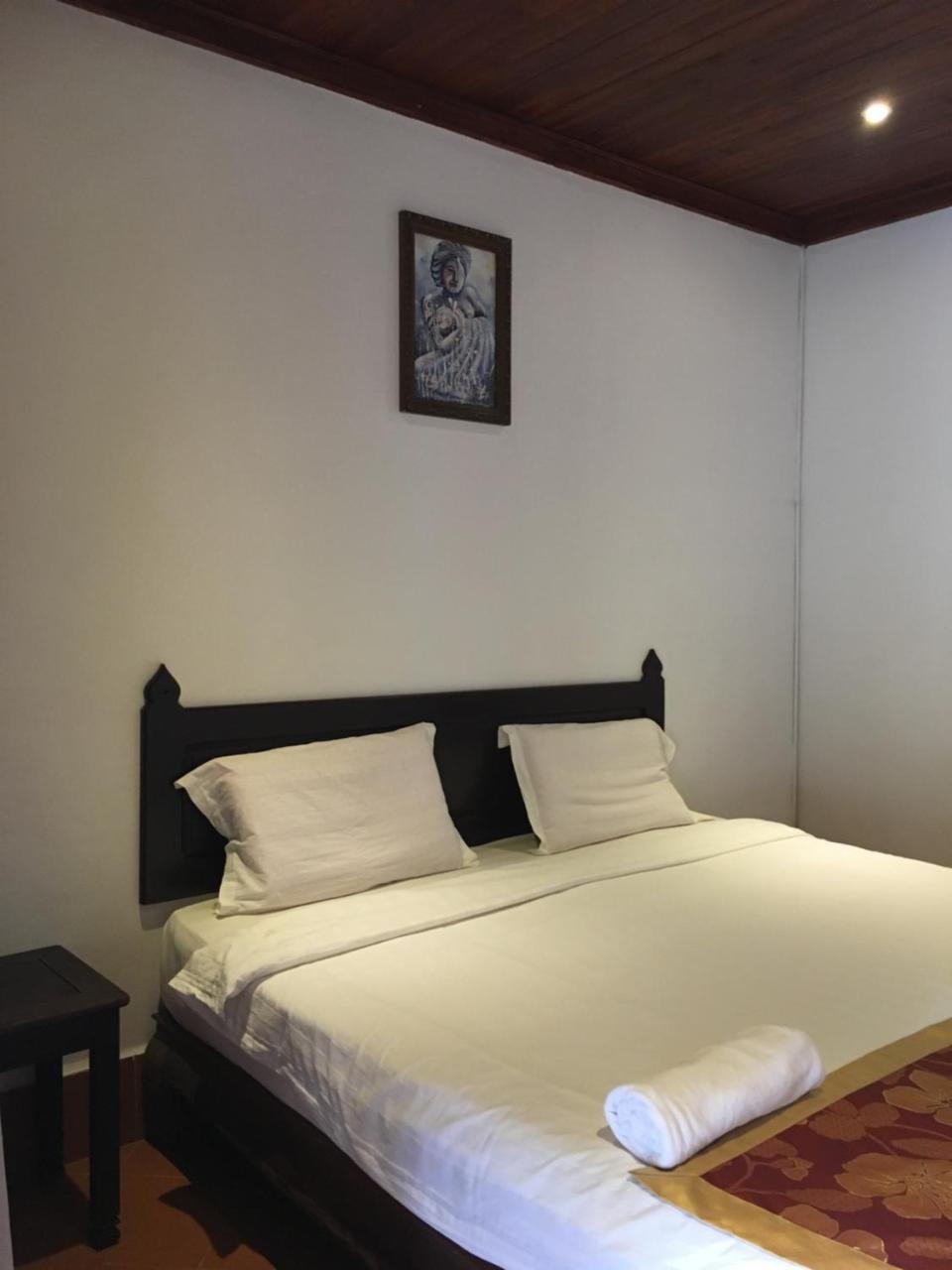 לואנג פרבאנג Dear Villa House מראה חיצוני תמונה